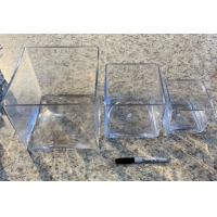 Glass Cube Displays (Fixture/Display AS IS)